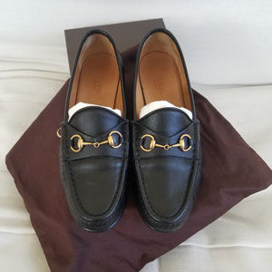 *SOLD* Gucci Classic Horsebit Loafers 7.5
